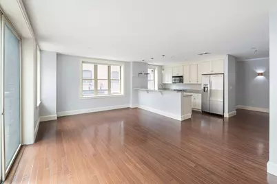 116-128 Rantoul Street #09, Beverly, MA 01915 - Photo 4