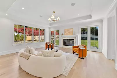 8 Crestview Road, Needham, MA 02492 - Photo 4