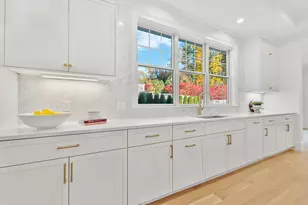 8 Crestview Rd, Needham, MA 02492 - Photo 8