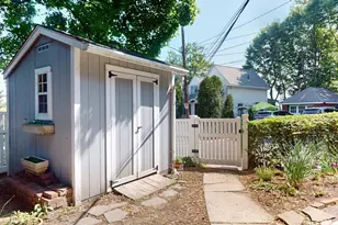 12 Bigelow Cir, Boston, MA 02135 - Photo 32