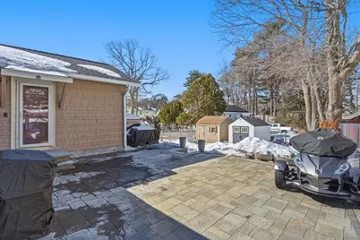 30 Longwood Rd, Lynn, MA 01904 - Photo 12