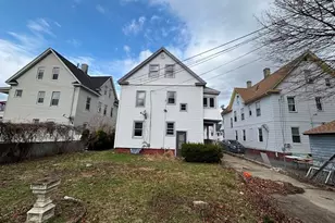 283 Wilbraham Rd, Springfield, MA 01109 - Photo 4