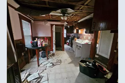 283 Wilbraham Rd, Springfield, MA 01109 - Photo 8