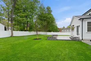 6 Lane Ave, Bedford, MA 01730 - Photo 42