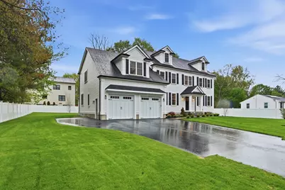 6 Lane Avenue, Bedford, MA 01730 - Photo 2