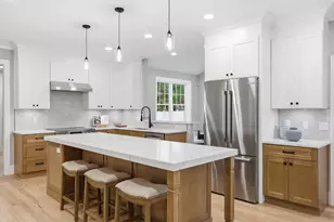 6 Lane Ave, Bedford, MA 01730 - Photo 8