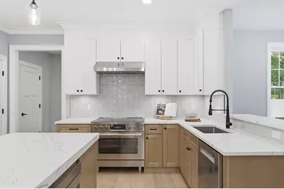 6 Lane Avenue, Bedford, MA 01730 - Photo 12