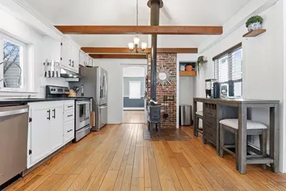 12 Warren St, Georgetown, MA 01833 - Photo 8