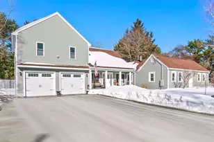 12 Warren St, Georgetown, MA 01833 - Photo 1