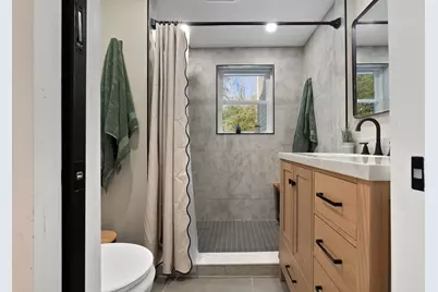 12 Warren St, Georgetown, MA 01833 - Photo 28