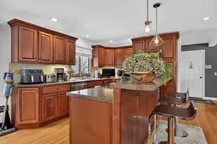 37 Union St, Marlborough, MA 01752 - Photo 18