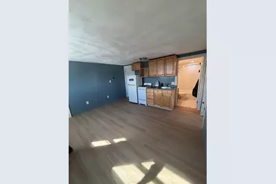 5 Cliff St #6, Beverly, MA 01915 - Photo 2