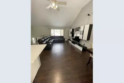 22 Columbia Ave, Fitchburg, MA 01420 - Photo 10