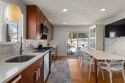 227 Bonad Rd, Brookline, MA 02467 - Photo 12