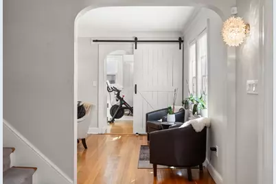 227 Bonad Rd, Brookline, MA 02467 - Photo 6