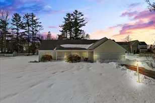 7 Maud Palmer Dr, Wareham, MA 02571 - Photo 2