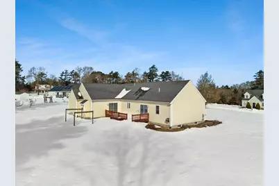 7 Maud Palmer Dr, Wareham, MA 02571 - Photo 34
