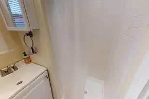 5 Blake St, Cambridge, MA 02140 - Photo 4