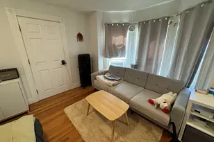 5 Blake St, Cambridge, MA 02140 - Photo 2