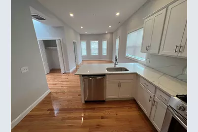 126 Cross St #6, Somerville, MA 02145 - Photo 1