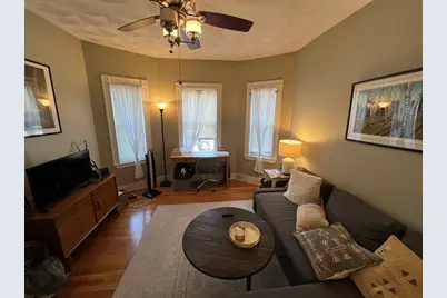 24 Ellington Rd #2, Somerville, MA 02144 - Photo 2