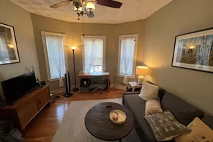 24 Ellington Rd, Somerville, MA 02144 - Photo 2