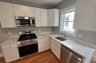 33 Hancock St, Somerville, MA 02144 - Photo 28