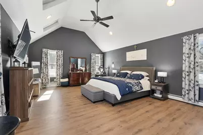 90 Townsend St, Pepperell, MA 01463 - Photo 18