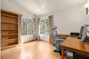 16 Wadsworth Ln, Dartmouth, MA 02748 - Photo 16