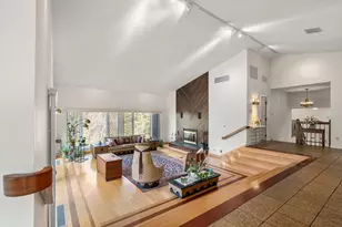 16 Wadsworth Ln, Dartmouth, MA 02748 - Photo 4