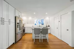 8 Forest St, Manchester by the Sea, MA 01944 - Photo 2