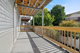 35 Harbor View St, Boston, MA 02125 - Photo 24