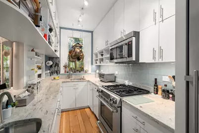 236 Walnut Street, Brookline, MA 02445 - Photo 10