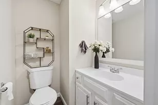 19 Thayer Pond Dr, Oxford, MA 01537 - Photo 10