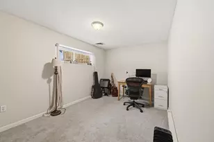 19 Thayer Pond Dr, Oxford, MA 01537 - Photo 20