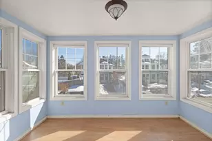 37 Lincoln St, North Andover, MA 01845 - Photo 14