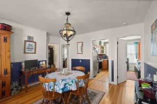 37 Lincoln St, North Andover, MA 01845 - Photo 6