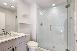 30 Polk St, Boston, MA 02129 - Photo 16