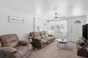 1 Shady Ln, Oxford, MA 01540 - Photo 4