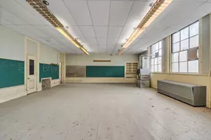 40 Pecks Rd, Pittsfield, MA 01201 - Photo 12