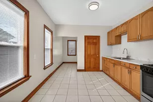 27 Larchmont St, Boston, MA 02124 - Photo 14