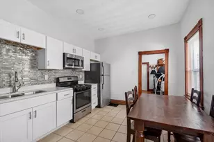 27 Larchmont St, Boston, MA 02124 - Photo 4