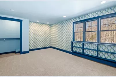 2 Spingler Dr, Hamilton, MA 01982 - Photo 28