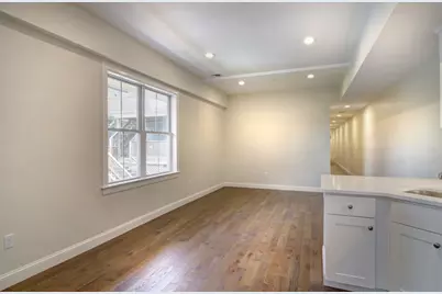 4 Kemp St #1, Boston, MA 02127 - Photo 10