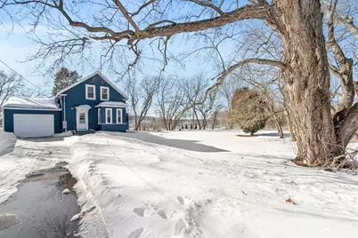 29 Bradstreet Ave, Haverhill, MA 01835 - Photo 6