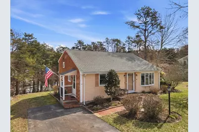 68 Palmer Rd, Plymouth, MA 02360 - Photo 1