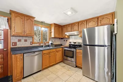 68 Palmer Rd, Plymouth, MA 02360 - Photo 4