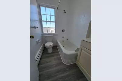 388 E Merrimack St #7, Lowell, MA 01852 - Photo 6