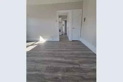 388 E Merrimack St #7, Lowell, MA 01852 - Photo 4