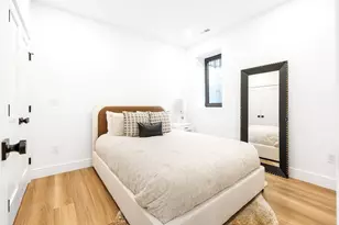 1597 Centre St, Newton, MA 02461 - Photo 26